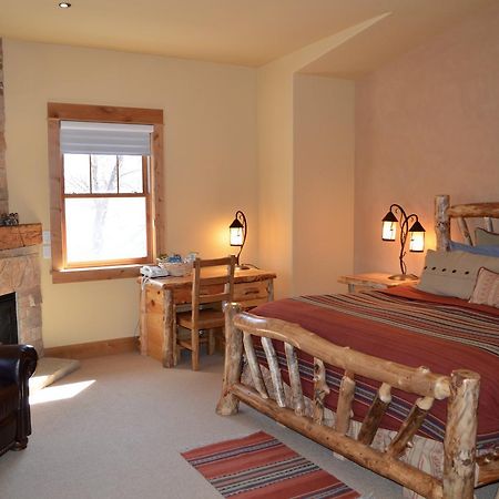 Niwot Inn & Spa Экстерьер фото