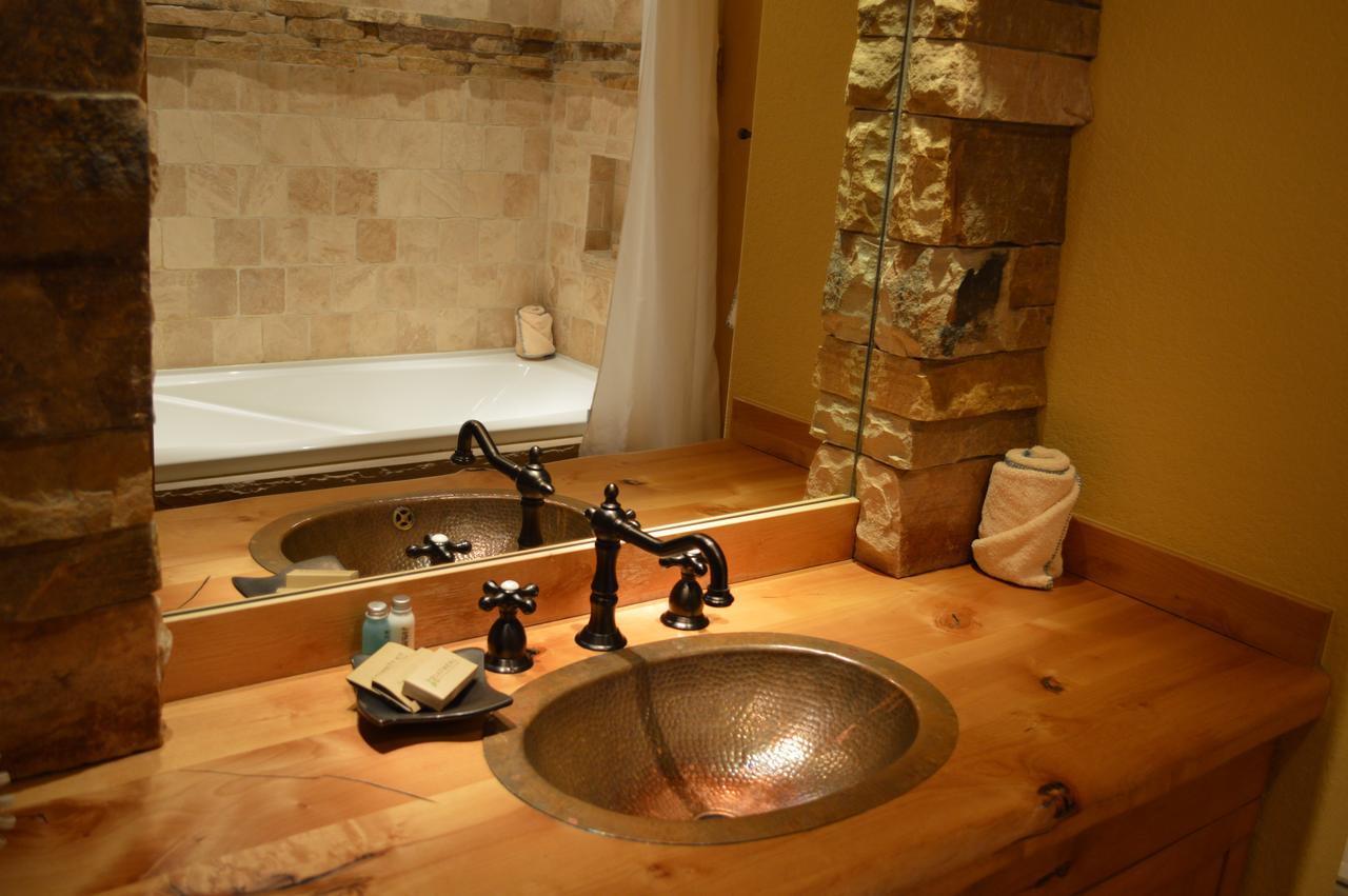 Niwot Inn & Spa Экстерьер фото